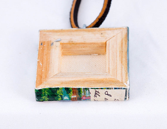 Of The Wall - Necklace