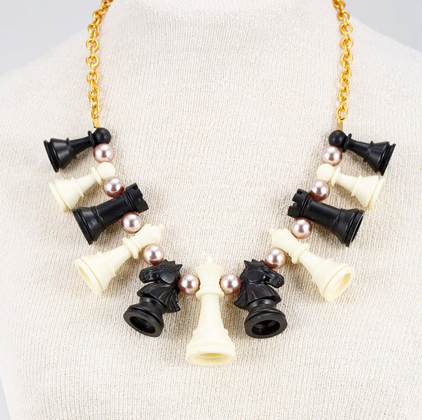 Still Playing - Necklace