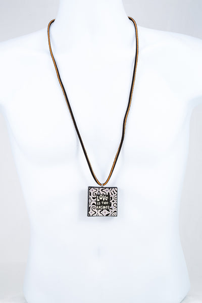 Of The Wall - Necklace